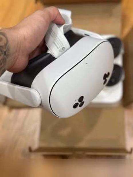 Очки новые VR Quest 3S 128 гб
