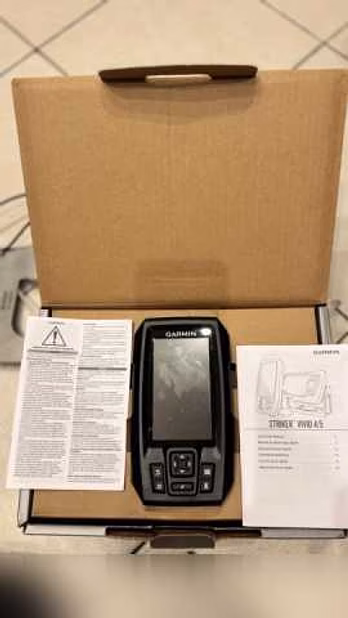 Продам: эхолот garmin striker vivid 4cv с датчик
