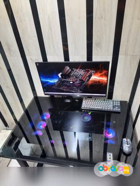 Продам: стол компьютер игровой