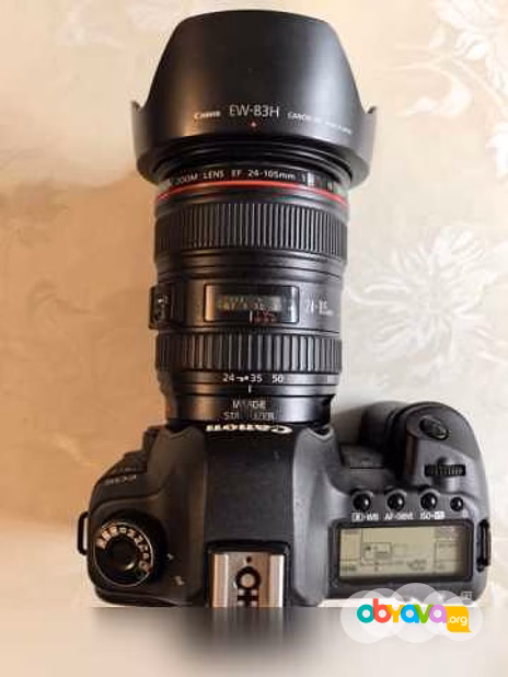 Продам: фотоаппарат Canon 5D Mark II