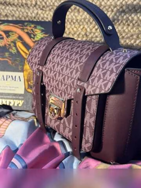 Продам: сумка michael kors, оригинал, новая