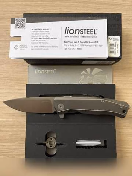 Продам: складной нож LionSteel Myto Titanium
