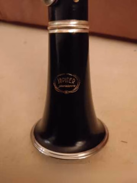 Продам: кларнет Jupiter JCL-931