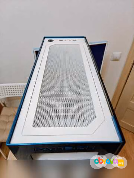 Продам: игровой пк 5800X3D/32Gb/RTX 5060 Ti 16Gb