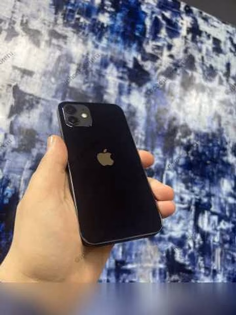 Продам: смартфон Apple iPhone 12 128Gb Black