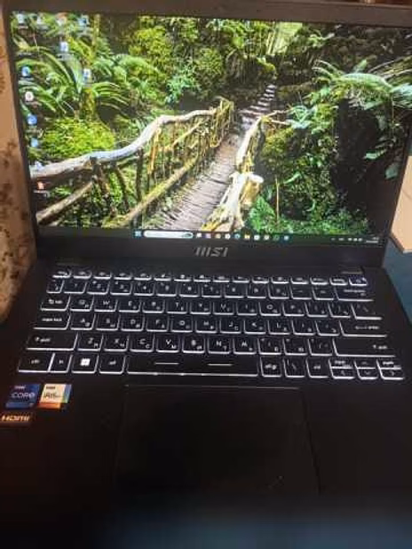 Продам: MSI Modern 14 c13m, i7, 16Гб ram, 512 Гб