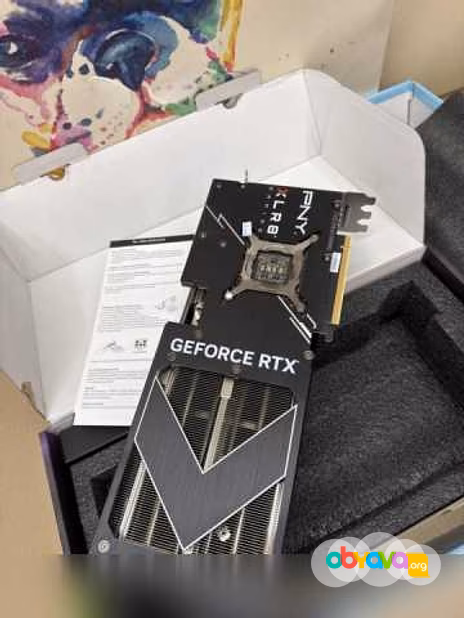 Продам: PNY Nvidia GeForce RTX 4070Ti Super XLR8 OC 16 GB