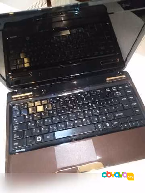 Продам: ноутбук Toshiba Satellite L635 Core i3 в Москве