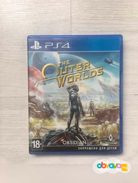 Продам: PS 4 Pro 1 Tb + игра