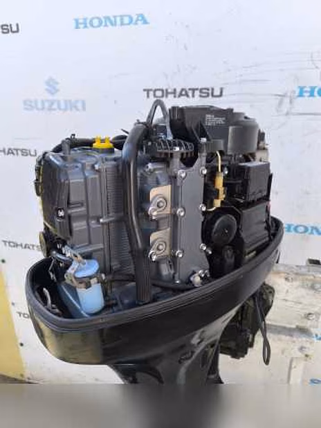 Продам: лодочный мотор Suzuki DF60 EFI в Якутске