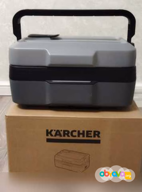 Продам: пароочиститель Karcher SG