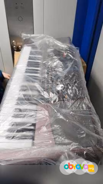 Продам: синтезатор KORG Pa 1000