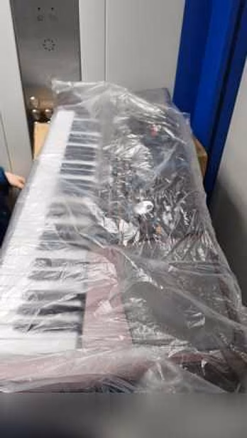 Продам: синтезатор KORG Pa 1000