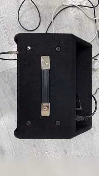 Комбоусилитель для бас гитары JOYO JBA-3 