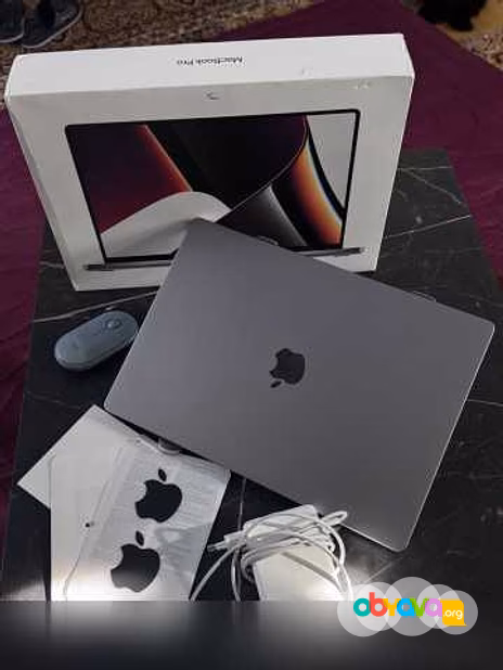 Продам: ноутбук Apple Macbook pro 16 m1 16gb 512gb в Армавире