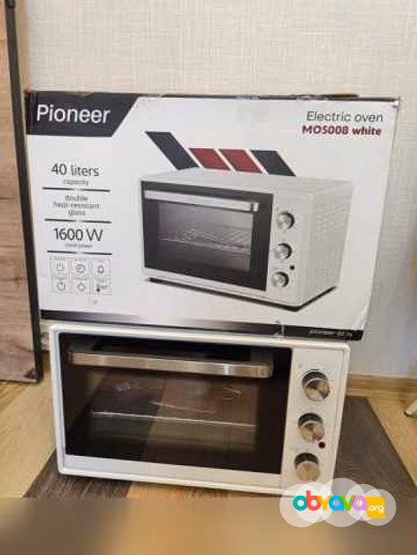 Электрическая духовка Pioneer. 40