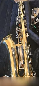 Продам: алт саксофон yamaha yas 23