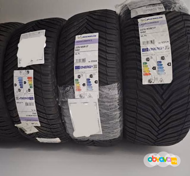 Продам: Michelin Crossclimate 2 225/45 R17 94V X