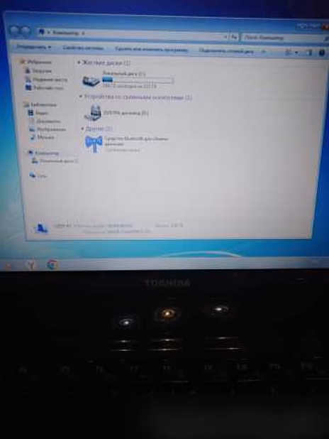 Продам: ноутбук Toshiba Satellite L635-12Q Core i3 в Москве