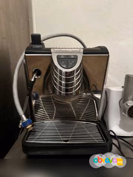 Кофемашина рожковая Nuova Simonelli Oscar II tank black 