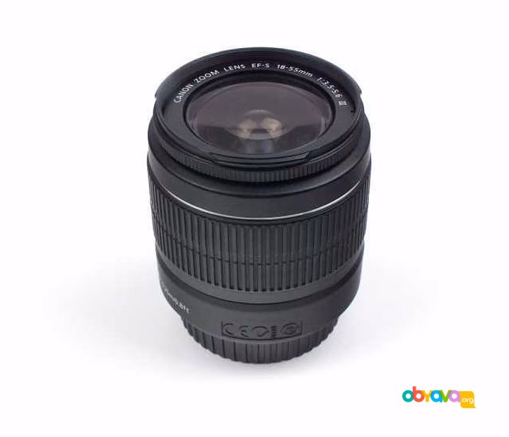  Canon EF-S 18-55mm 1:3,5-5,6 III 