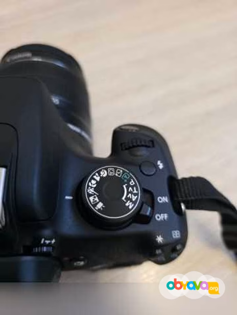 Продам: фотоаппарат Canon EOS 1200D