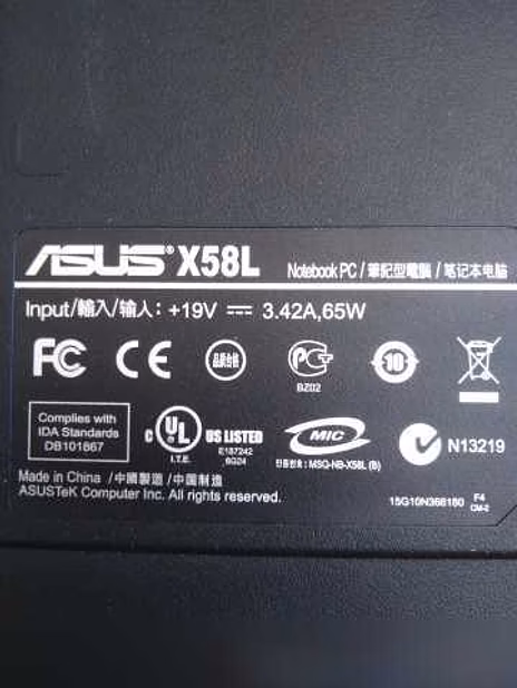 Продам: ноутбук Asus X58L в Москве