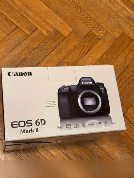Продам: Cannon EOS 6D mark ii + объектив Cannon EF 50mm