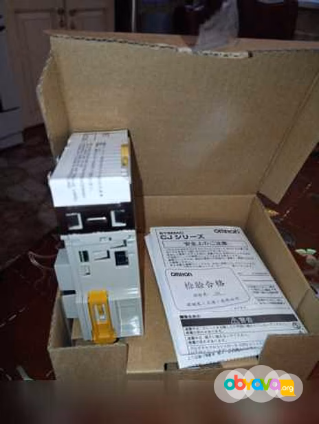 Продам: Omron Cj1w-scu41-v1