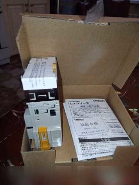 Продам: Omron Cj1w-scu41-v1