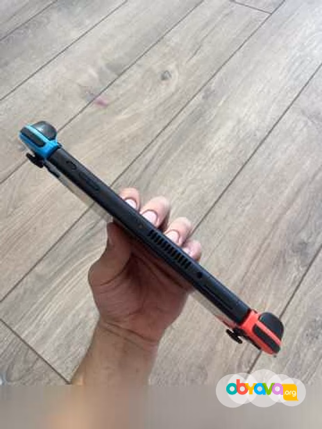 Продам: Nintendo switch OLED