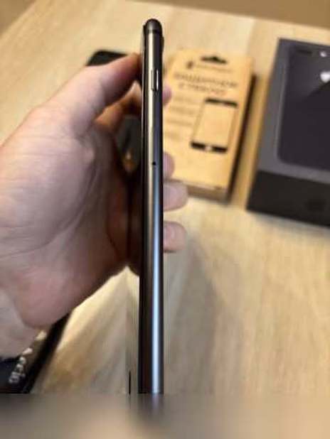 Продам: iPhone 8plus