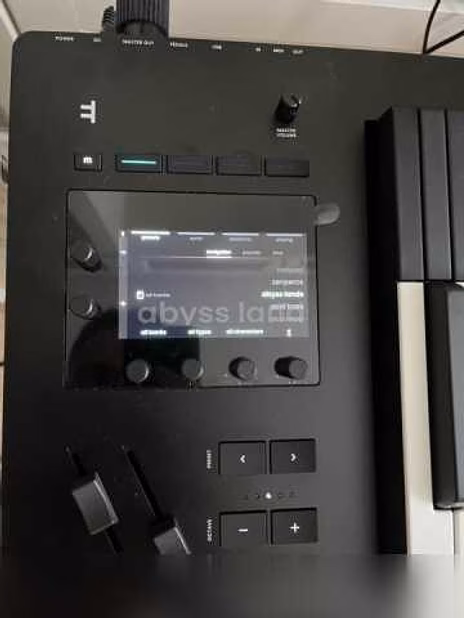 Продам: Expressive E Osmose 49