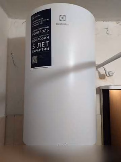 Продам: накопительный водонагреватель Electrolux в Саратове