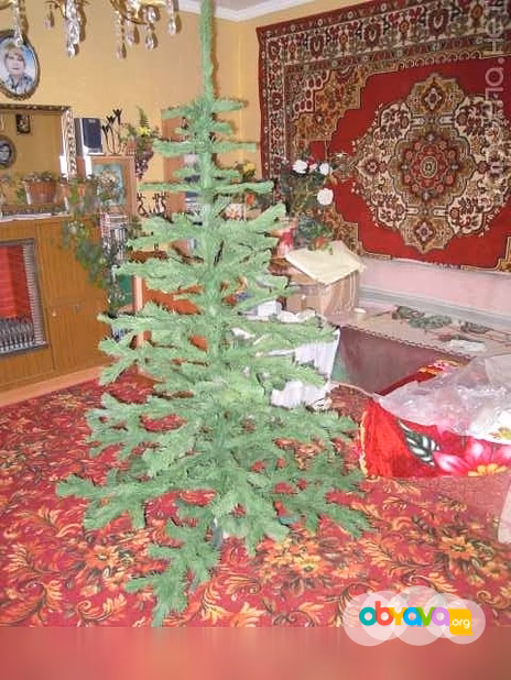 Продам: две елки искусственные (Польша) в Калининграде