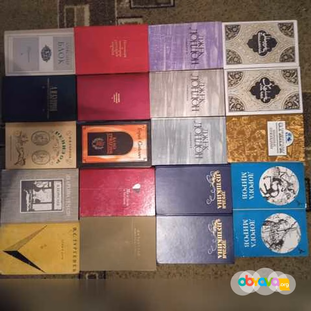 Продам: книги в том числе на английском языке в Железнодорожном
