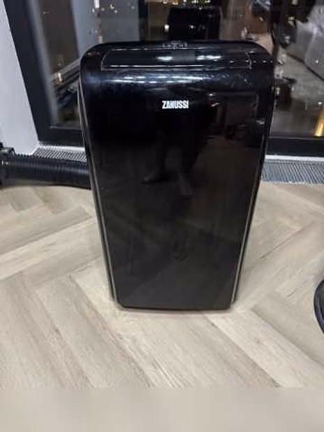 Продам: мобильный кондиционер zanussi zacm-09