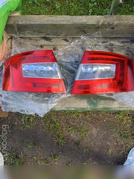 Задние фонари(оригинал)+блоки(оригинал) Skoda 