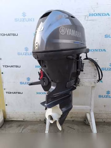 Продам: лодочный мотор Yamaha F40 EFI, нога S в Москве