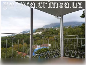 Отдых в Крыму в Мисхоре в комфортном коттедже в Дюльбере в Ялте