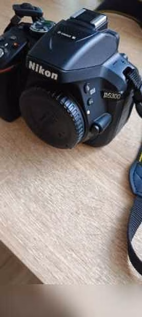 Продам: фотоаппарат Nikon D5300