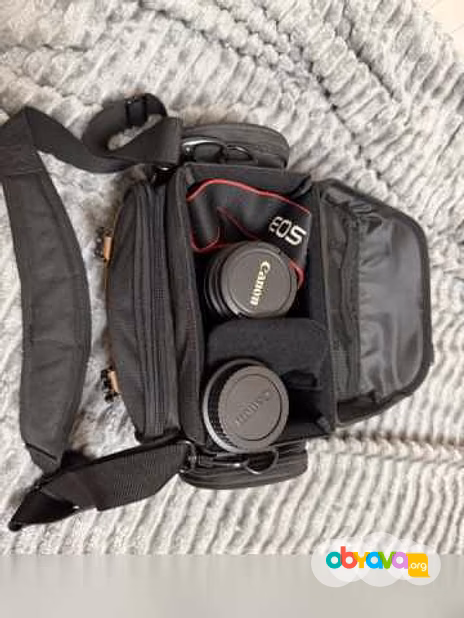 Продам: фотоаппарат Canon 600D