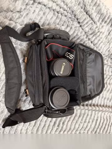 Продам: фотоаппарат Canon 600D