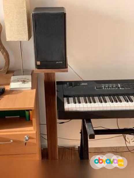 Продам: синтезатор yamaha MX88