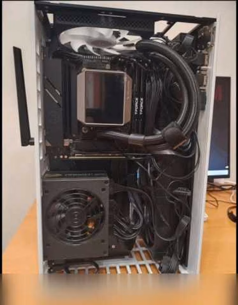 Продам: игровой ПК rtx 5070ti ryzen 7 64gb ddr5