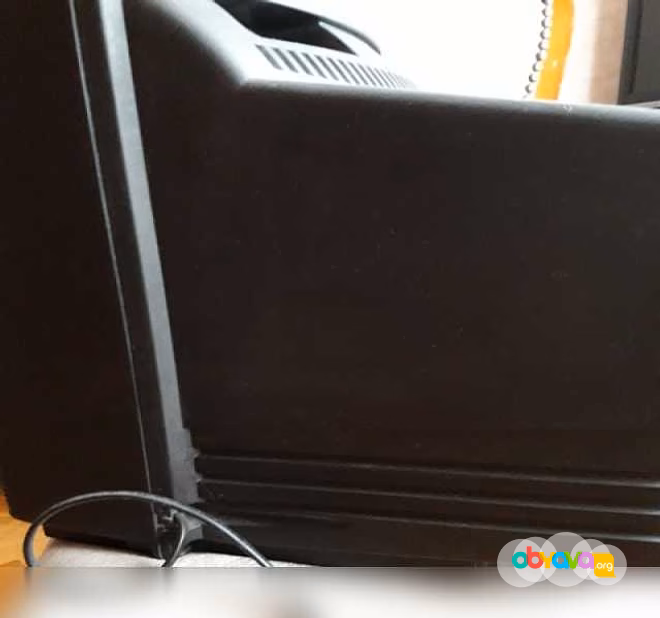 Продам: цветной телевизор Samsung CK-3335ZR в Москве
