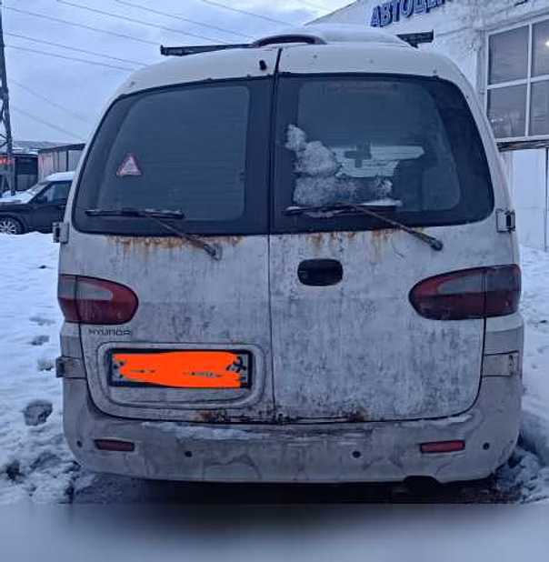 Продам: автобус, фургон Hyundai H200 в Москве