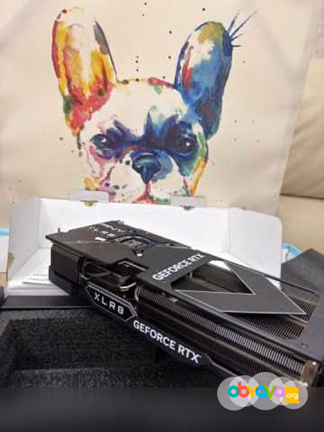 Продам: PNY Nvidia GeForce RTX 4070Ti Super XLR8 OC 16 GB