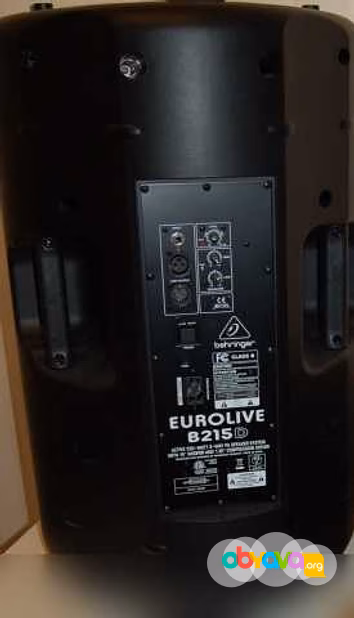 Акустическую систему behringer B215D 