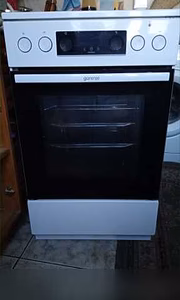 Продам: электроплиту Gorenje GECS5C60WPA в Москве